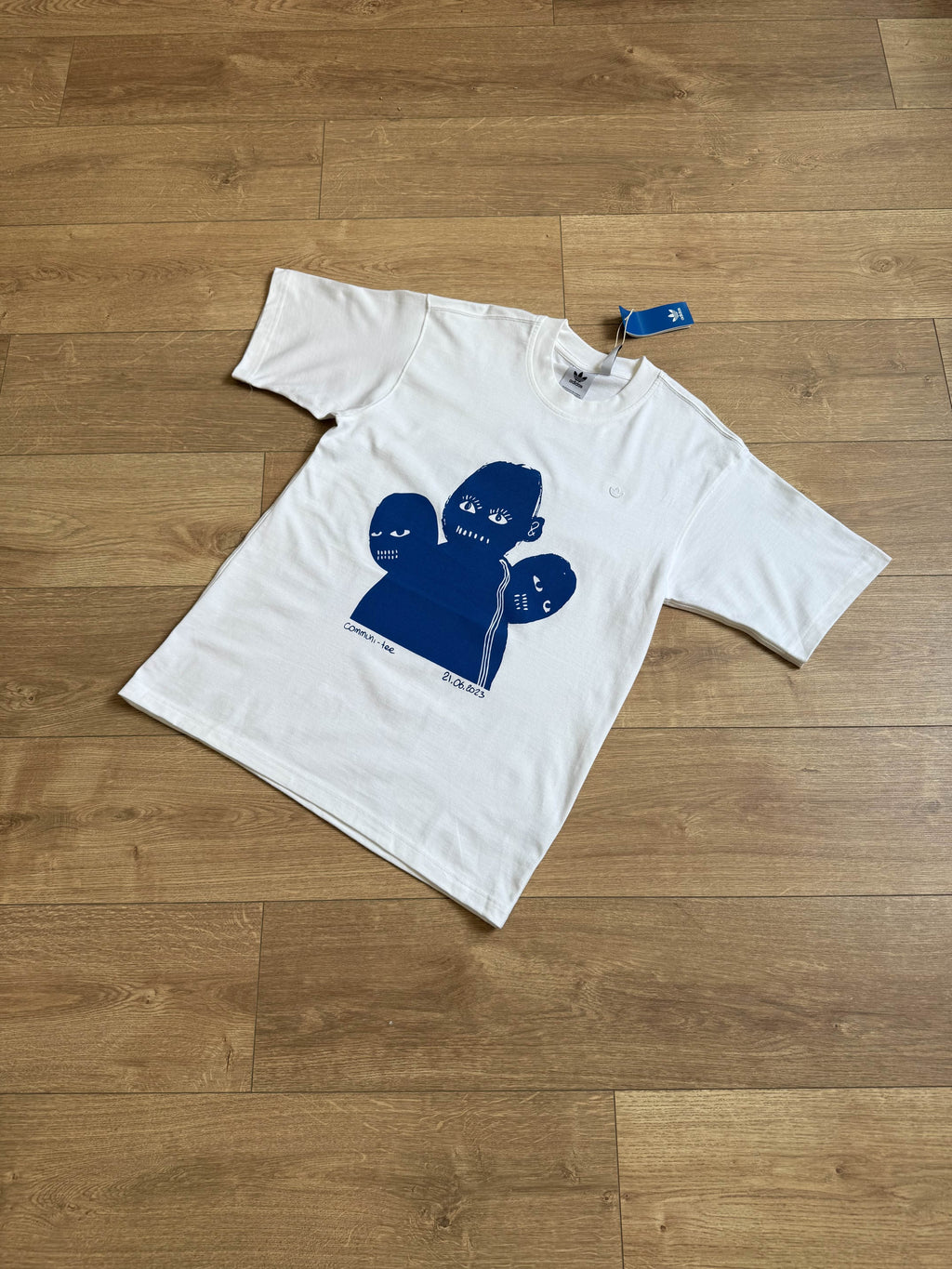 COMMUNI-TEE